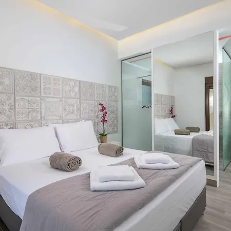Maia Villa Fánai